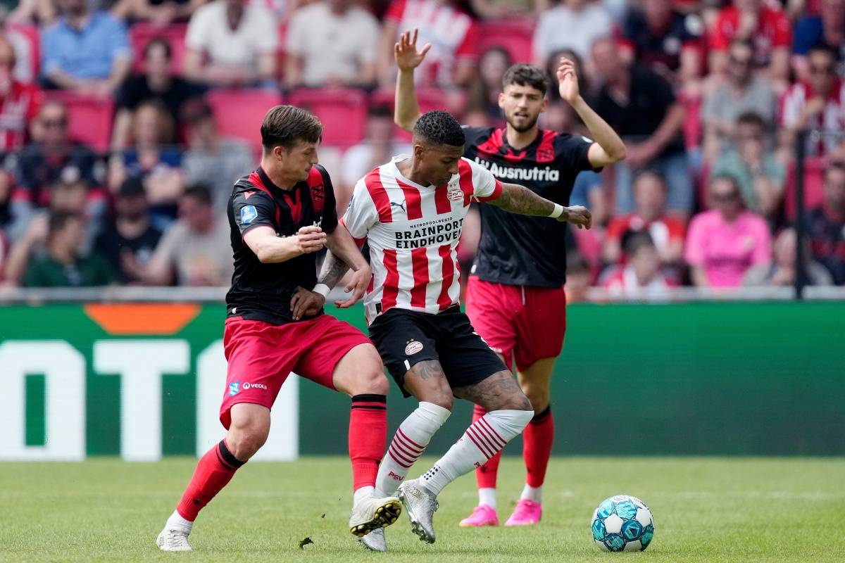 当队友因为 当队友因为